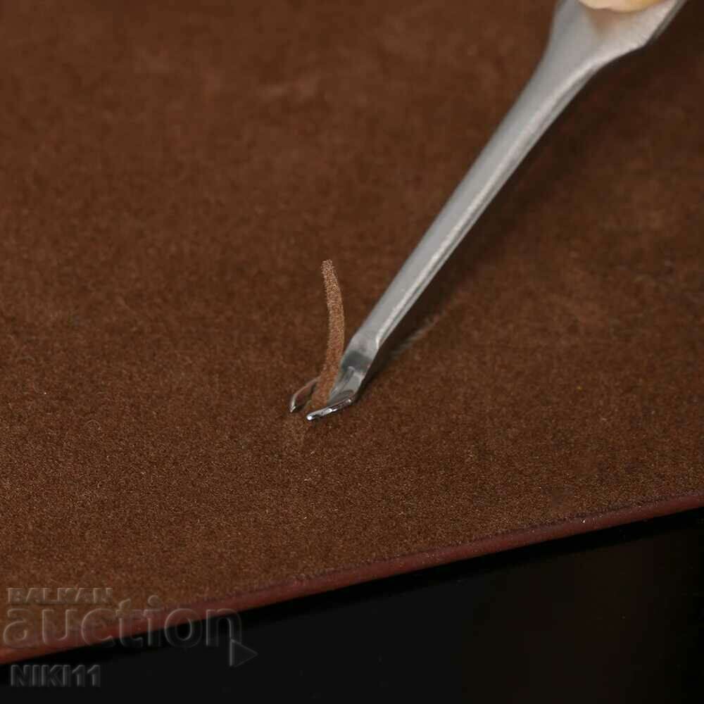 2 pcs Sarashki chisels for chamfering edges for leather tool with price 8.00 BGN | € 4.09 2 pcs Sarashki chisels for chamfering edges for leather tool with price 8.00 BGN | € 4.09