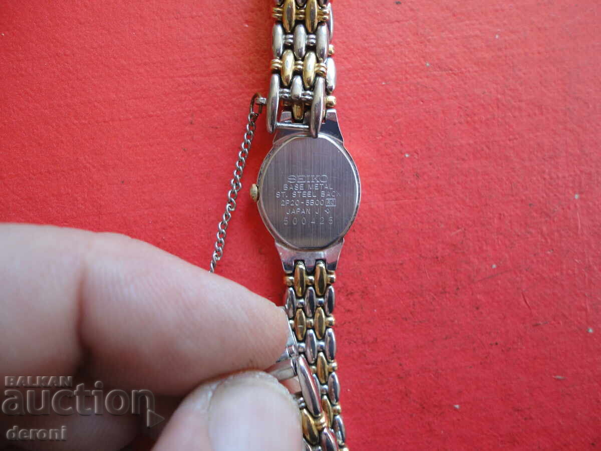 Seiko Quartz 5 Women's Watch - 6 Seiko Quartz 5 Women's Watch - 6