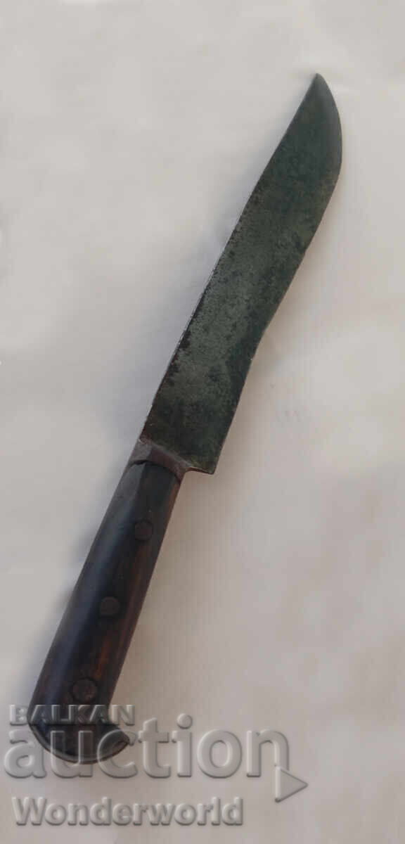 Old authentic Bulgarian forged knife karakulak with price 280.00 BGN | € 143.16 Old authentic Bulgarian forged knife karakulak with price 280.00 BGN | € 143.16