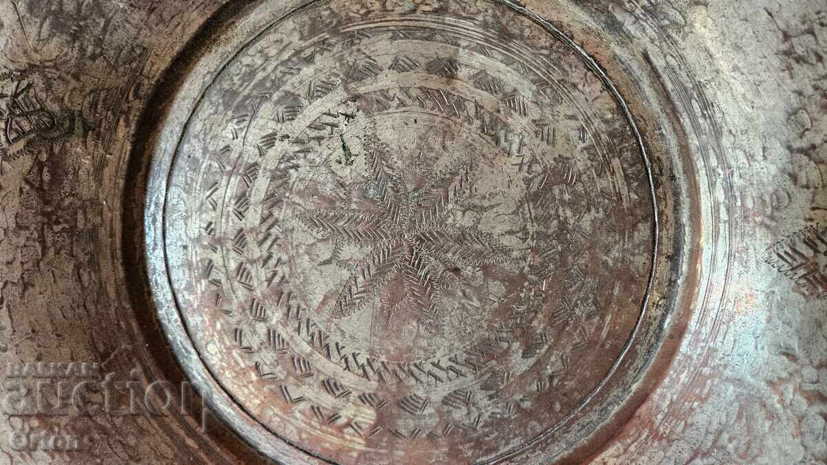 Доставка на ВЪЗРОЖДЕНСКИ КОВАН МЕДЕН САХАН Доставка на ВЪЗРОЖДЕНСКИ КОВАН МЕДЕН САХАН