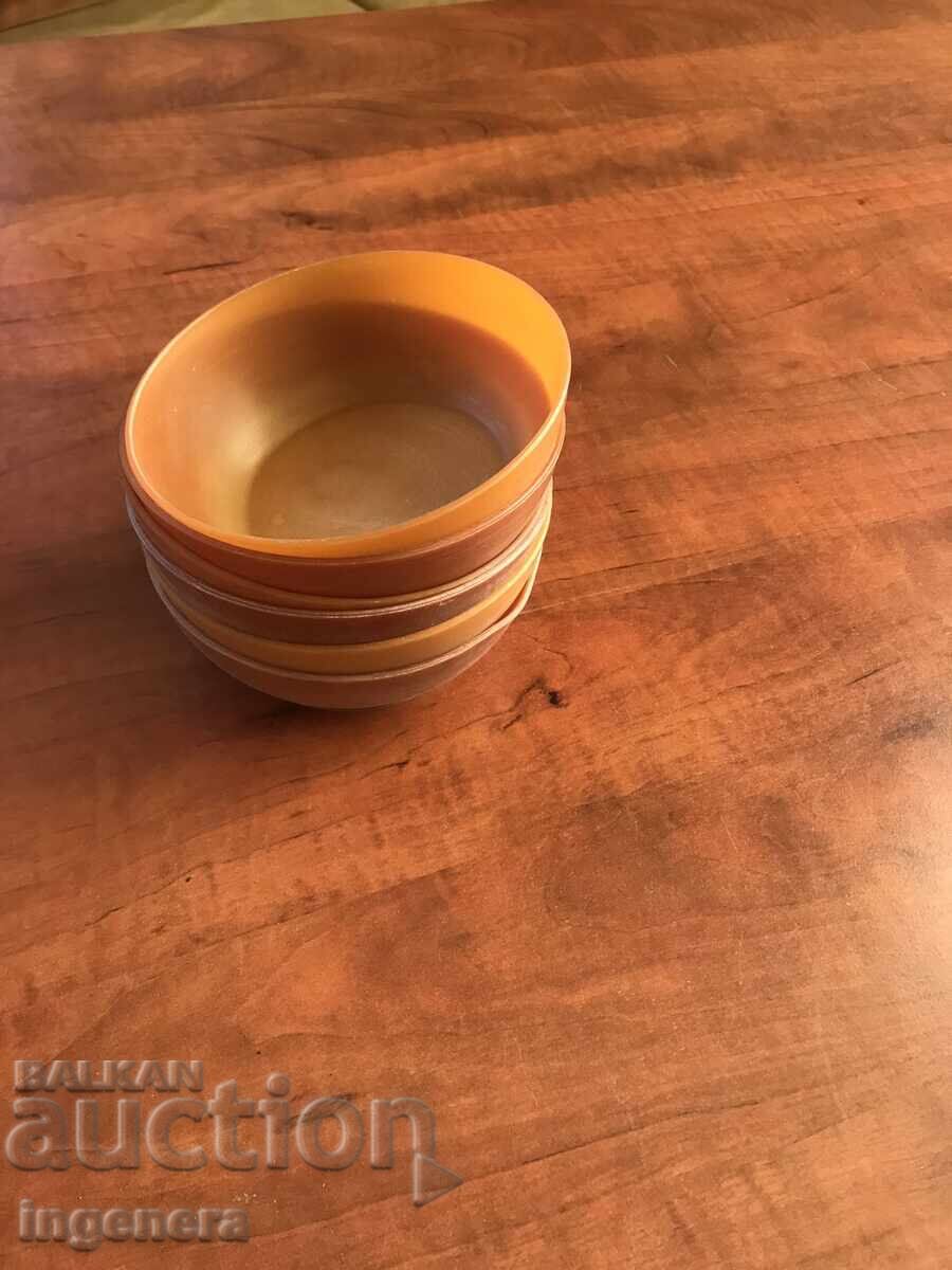 Delivery of PLASTIC PAN, CUTLERY, EARLY SOC, MARKINGS - 6PCS Delivery of PLASTIC PAN, CUTLERY, EARLY SOC, MARKINGS - 6PCS