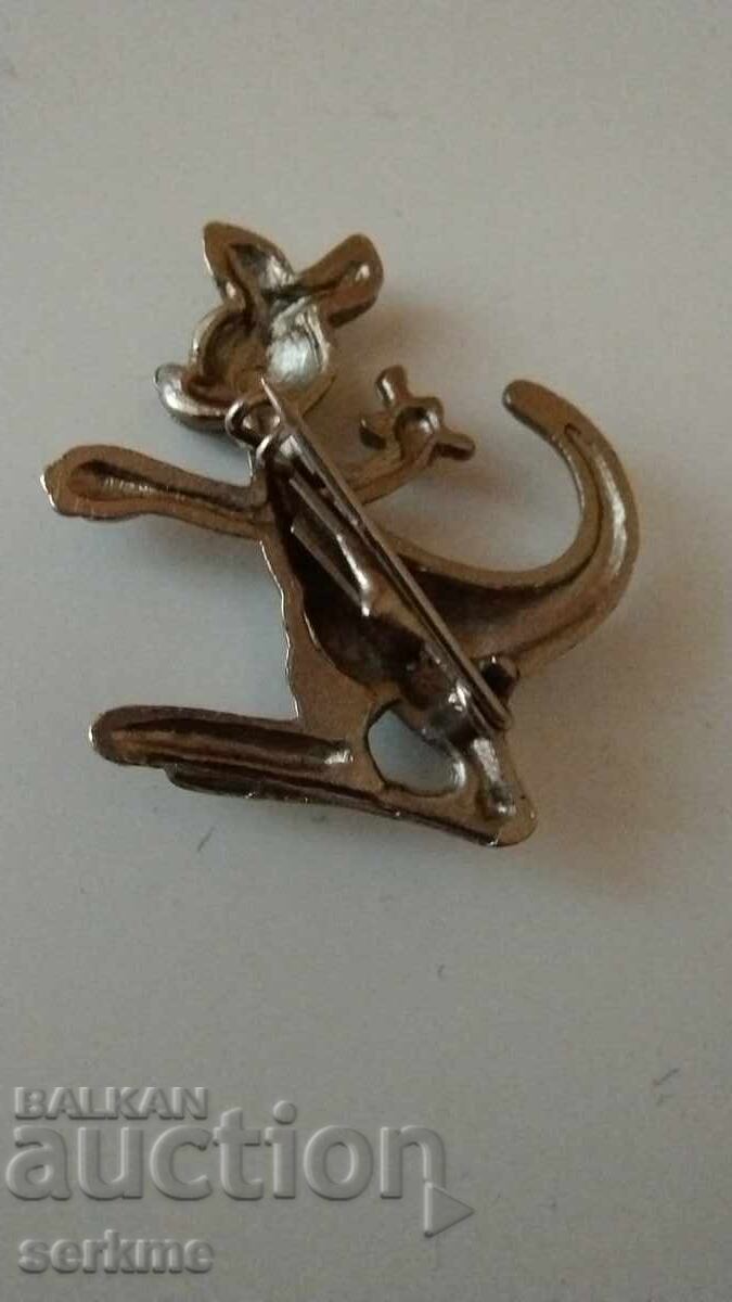 Badge with price 10.00 BGN | € 5.11 Badge with price 10.00 BGN | € 5.11