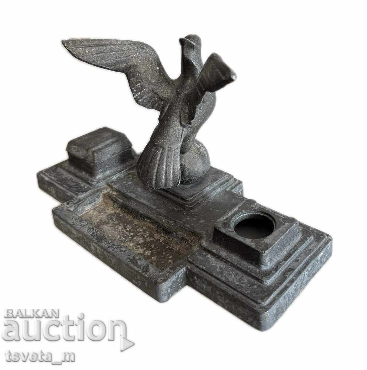 Delivery of Antique metal inkwell, Kingdom of Bulgaria Delivery of Antique metal inkwell, Kingdom of Bulgaria