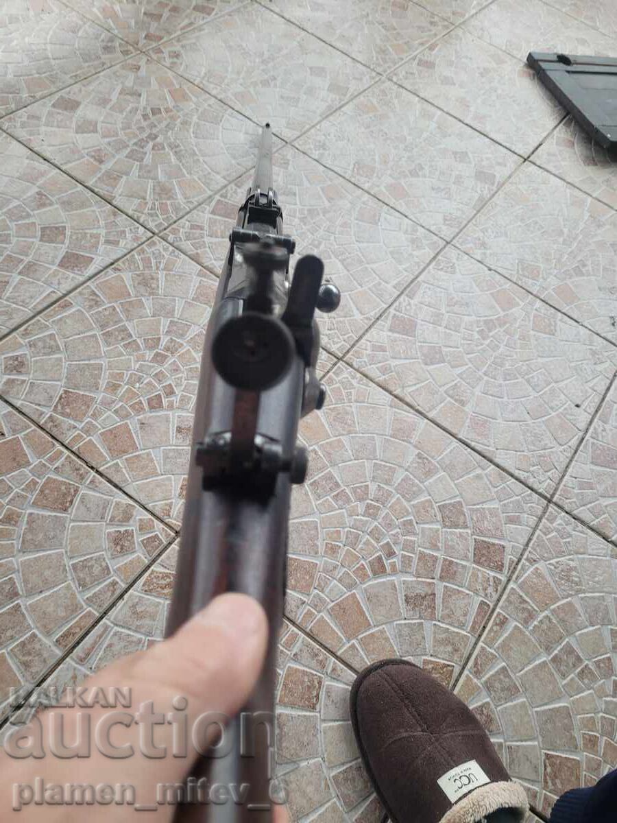 Delivery of Albini-Brandlin rifle, carbine