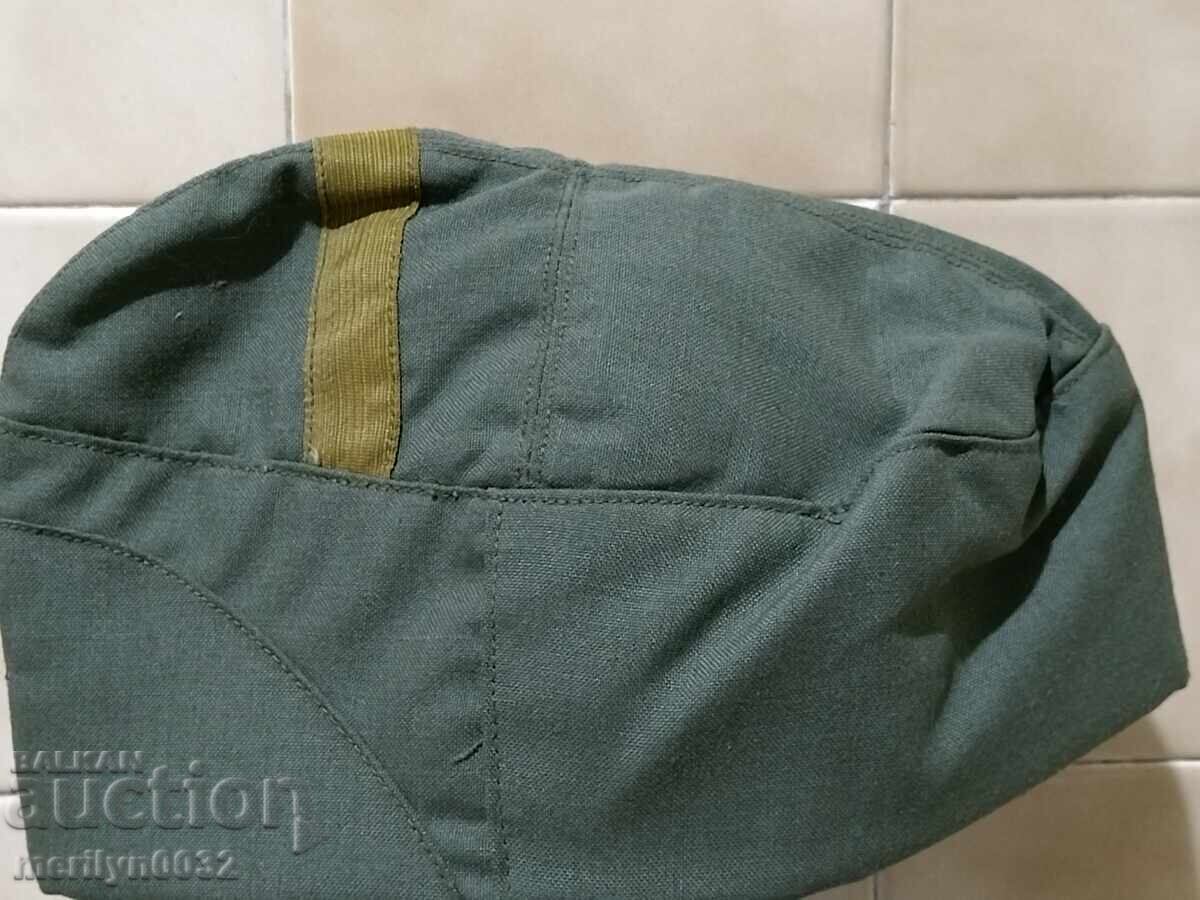 Livrarea Căciulă de vară de ofițer de armată Livrarea Căciulă de vară de ofițer de armată