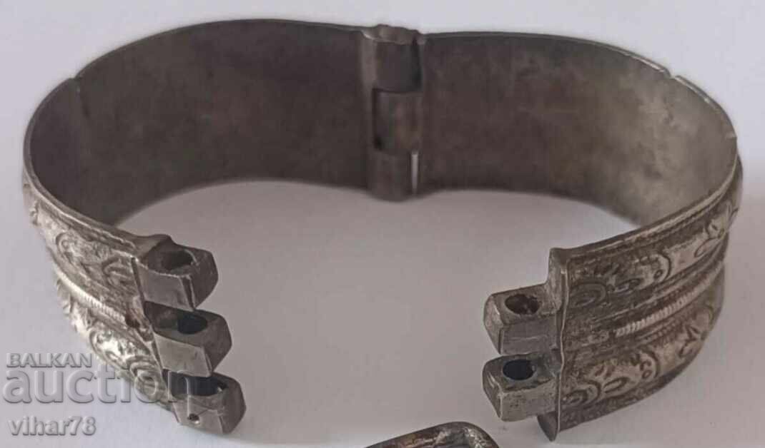 brăţară veche - 6 brăţară veche - 6