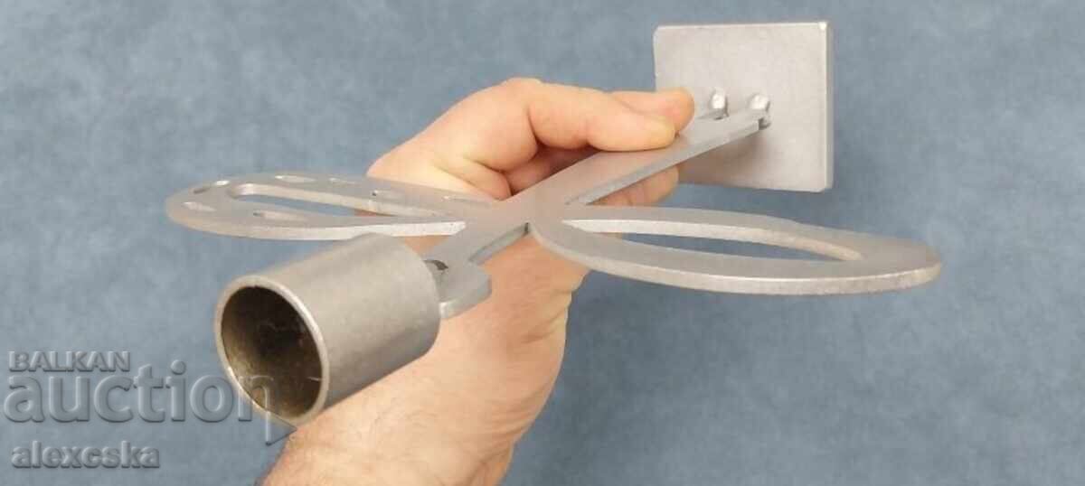 Δημοπρασία Κηροπήγιο - "Χιονάνθρωπος"