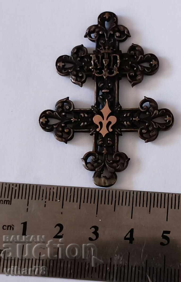 Delivery of Double-sided cross with gold elements Delivery of Double-sided cross with gold elements