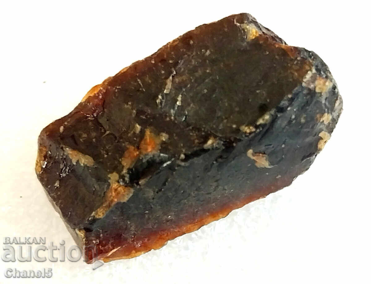 Auction RAW NATURAL BLACK AMBER - 23.70 carats (415) Auction RAW NATURAL BLACK AMBER - 23.70 carats (415)