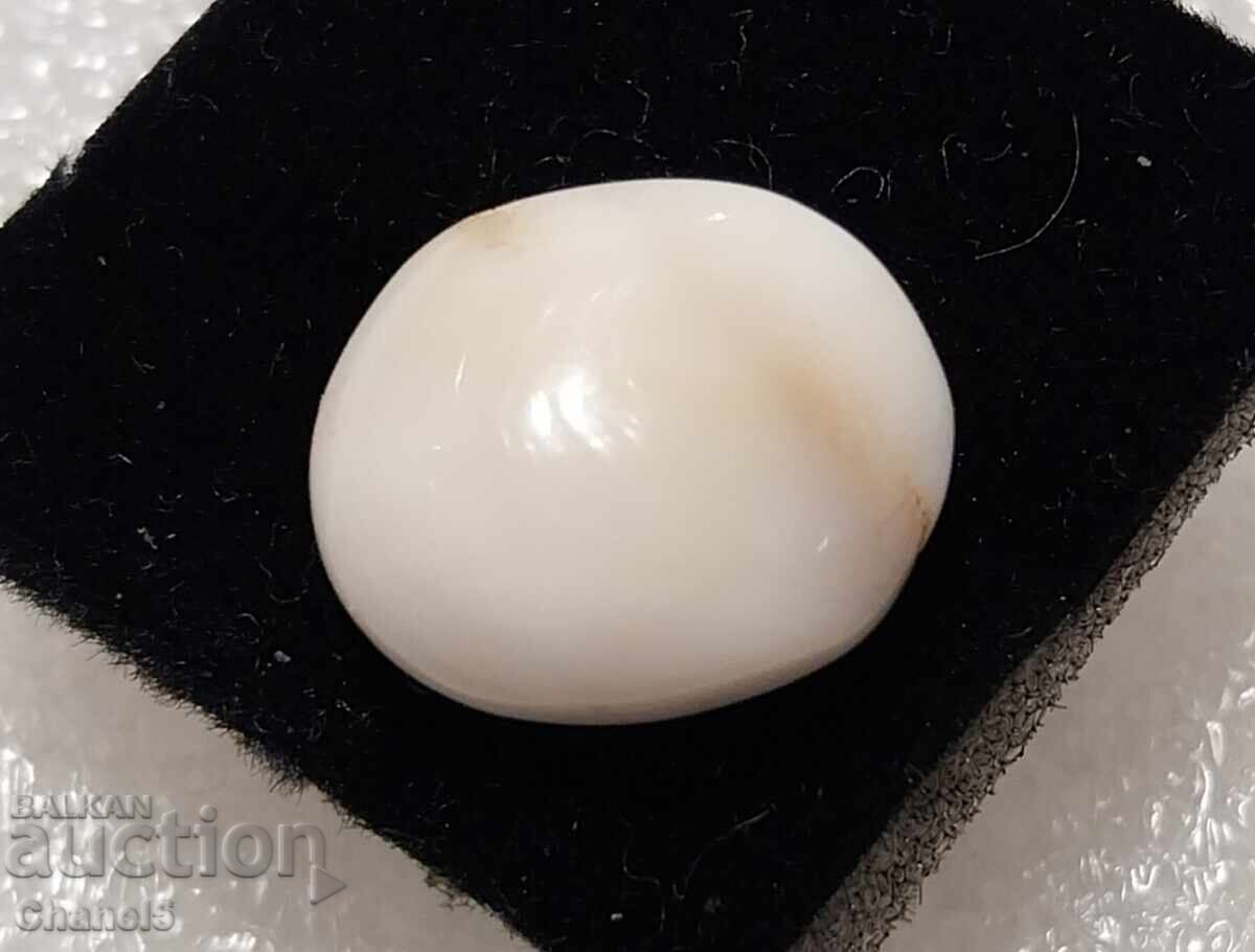 NATURAL "EYE OF SHIVA" (26) with price 9.90 BGN | € 5.06