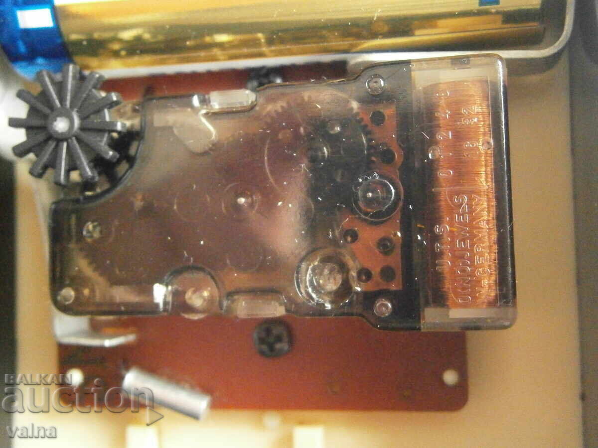 Table / Desk watch U.T.C. West Germany, literally new! - 7 Table / Desk watch U.T.C. West Germany, literally new! - 7