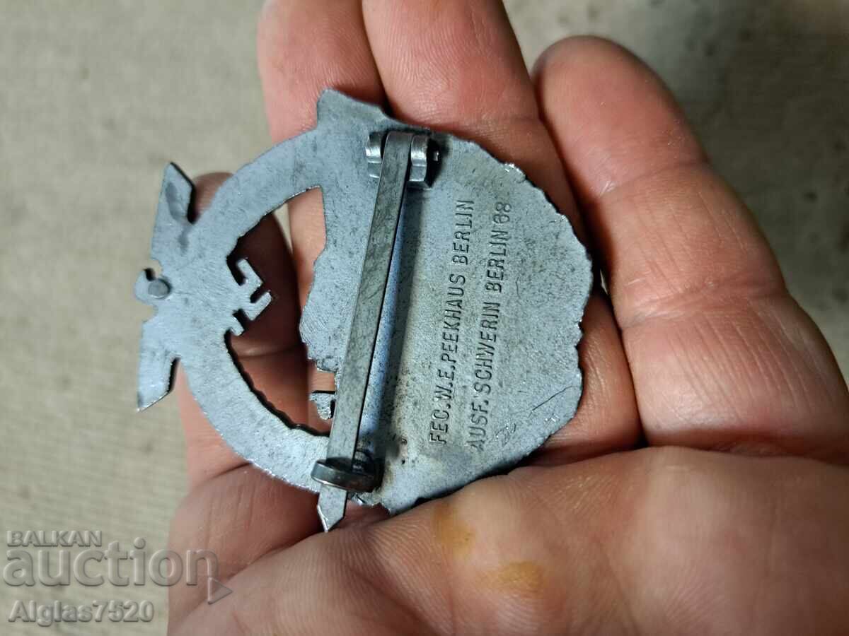 Silver-plated breastplate "Krigsmarine" with price 90.00 BGN | € 46.02 Silver-plated breastplate "Krigsmarine" with price 90.00 BGN | € 46.02