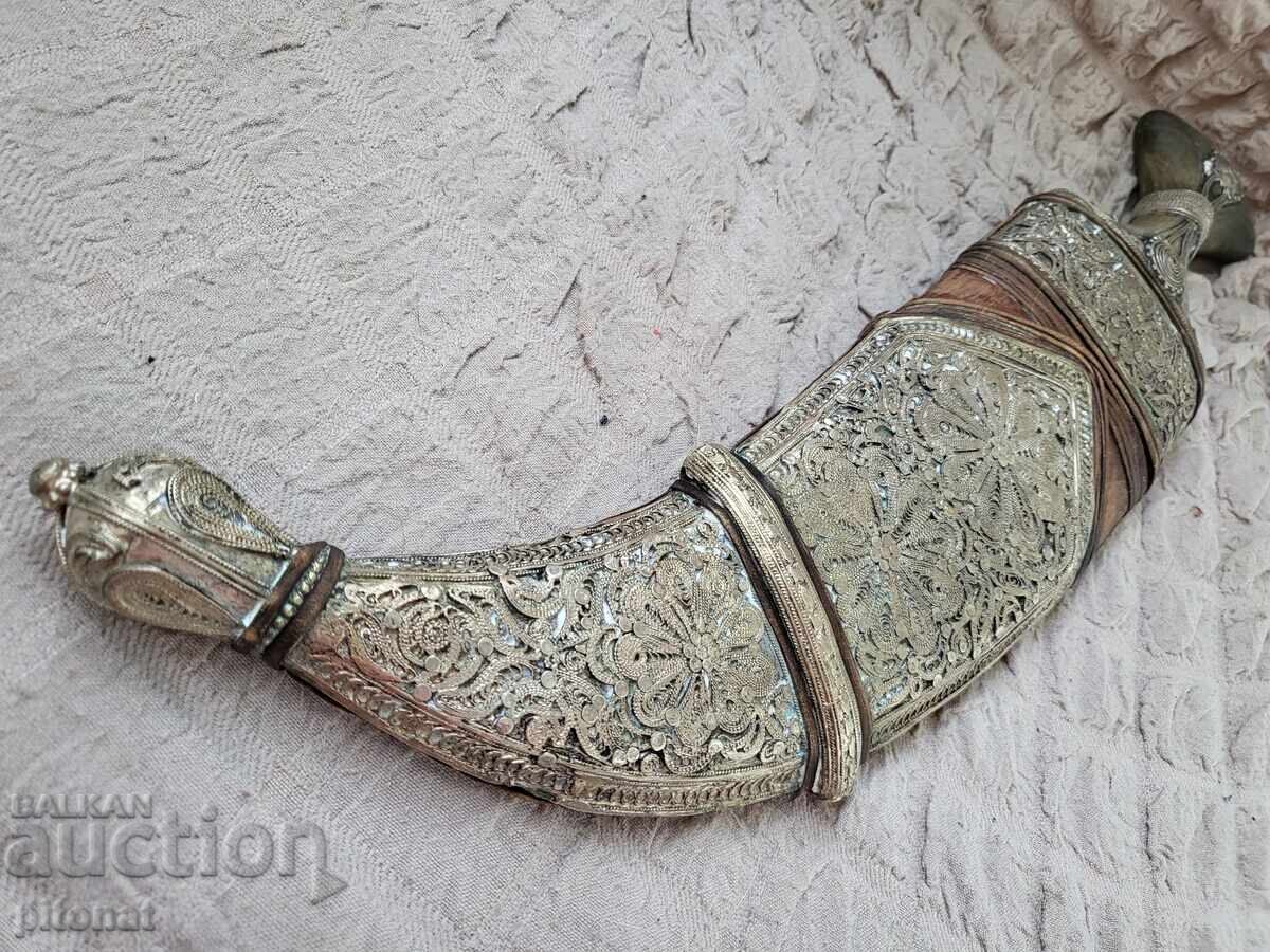 Collectible authentic jambia - 7 Collectible authentic jambia - 7