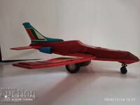 Avion vechi bulgar din metal produs in Silistra soc