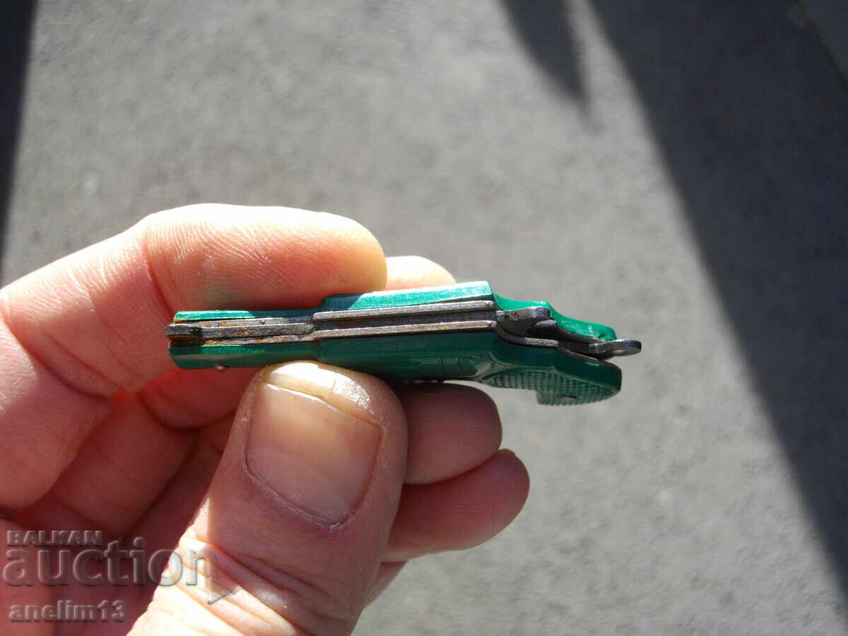 COLLECTIBLE MINI POCKET KNIFE GUN with price 40.00 BGN | € 20.45 COLLECTIBLE MINI POCKET KNIFE GUN with price 40.00 BGN | € 20.45