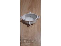 Farfurie veche de porțelan