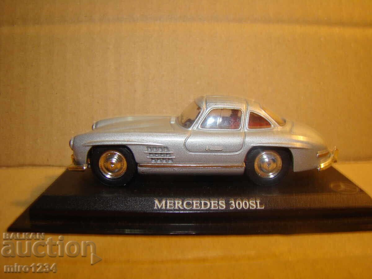 1/43 MERCEDES BENZ 300 SL MODEL METAL CAR TOY