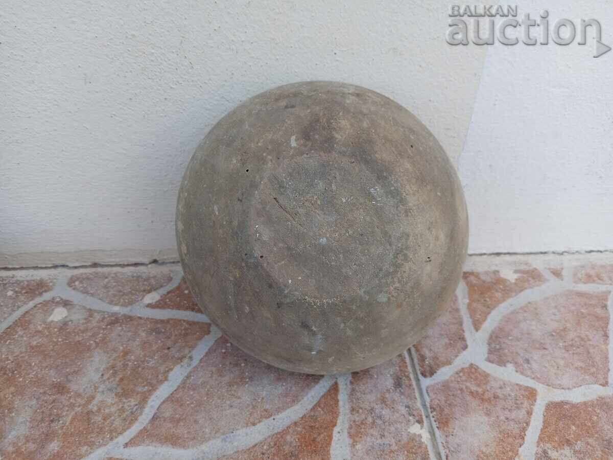 Delivery of antique wooden bowl kopanka Delivery of antique wooden bowl kopanka