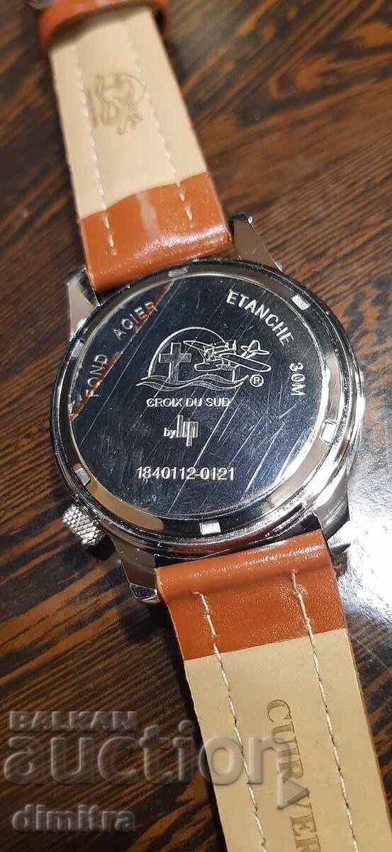 Delivery of Lip watch new