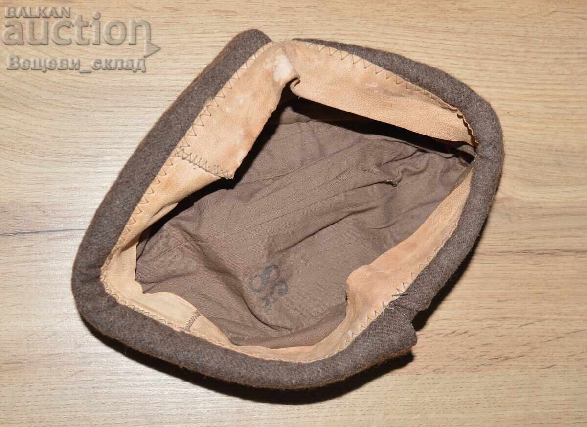 Winter military uniform hat No. 58 with price 15.00 BGN | € 7.67 Winter military uniform hat No. 58 with price 15.00 BGN | € 7.67