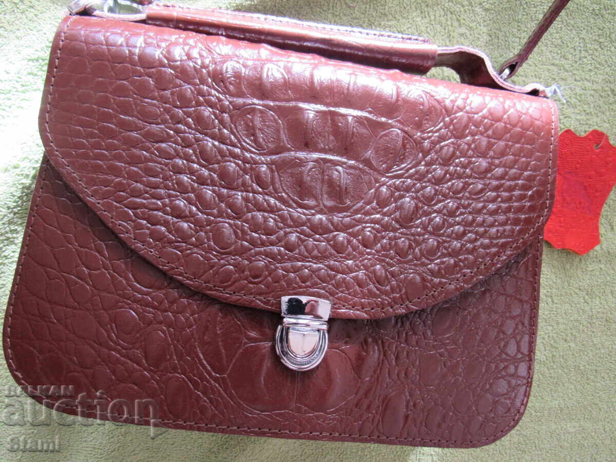 Auction  Genuine leather handbag, new