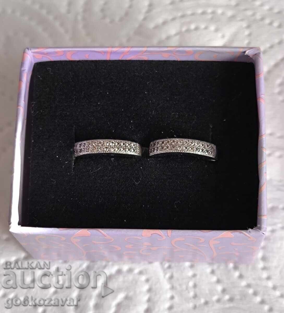 Ασημένια σκουλαρίκια 0,925 Γυναικεία. Ασημένια σκουλαρίκια 0,925 Γυναικεία.