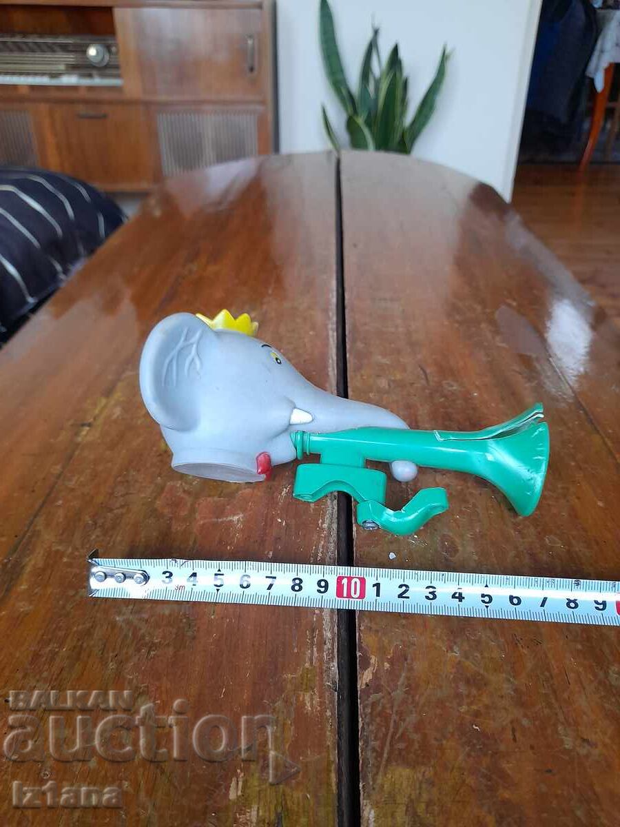 Auction  Old horn for children's bicycle, wheel