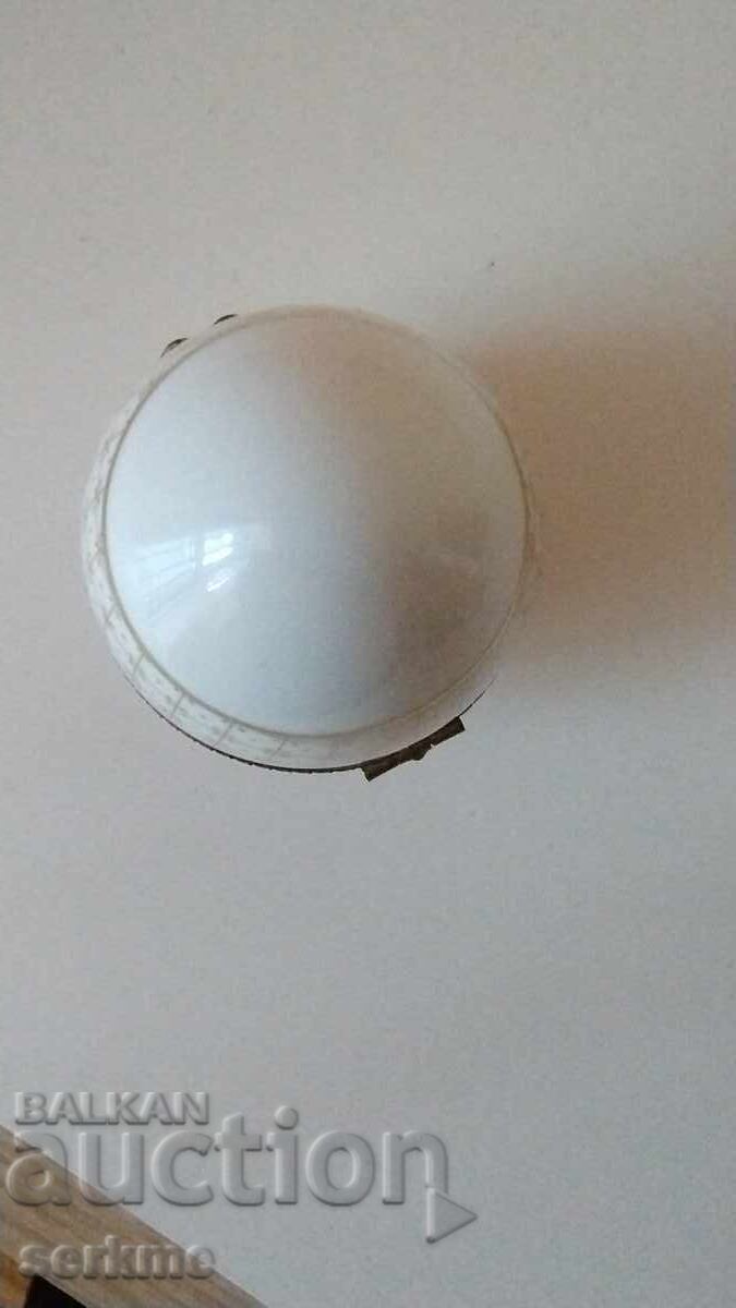 Delivery of Porcelain figure Delivery of Porcelain figure