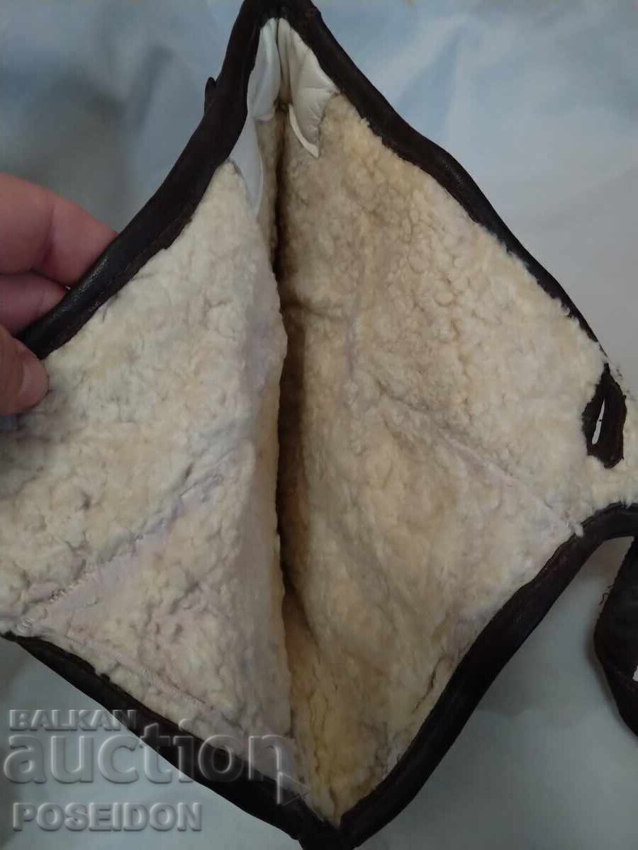 Auction Parachute cap - two parachute caps Auction Parachute cap - two parachute caps