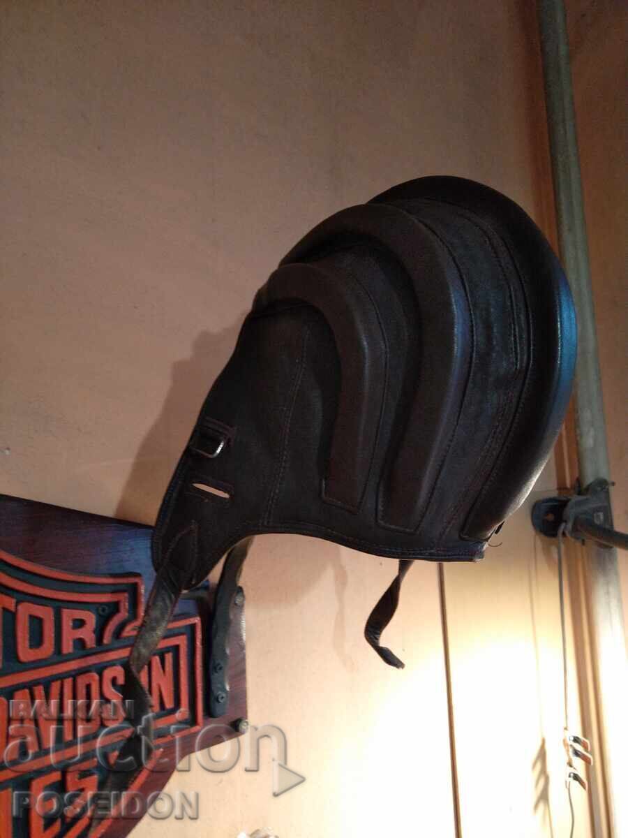 Delivery of Parachute cap - two parachute caps Delivery of Parachute cap - two parachute caps