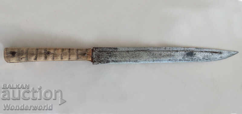 Old Bulgarian Long forged knife dagger with master's decorations with price 220.00 BGN | € 112.48 Old Bulgarian Long forged knife dagger with master's decorations with price 220.00 BGN | € 112.48