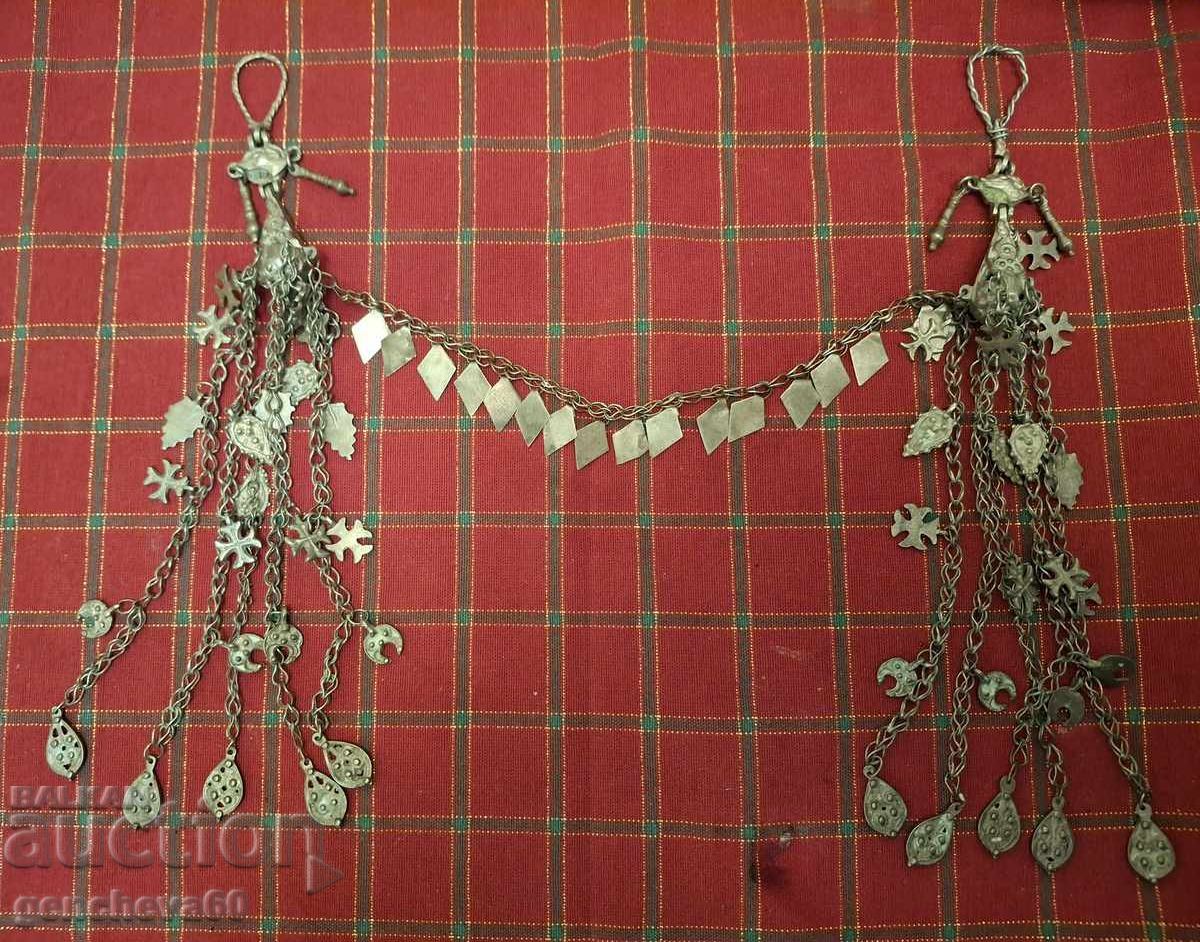 Renaissance jewelry Earrings, chin strap