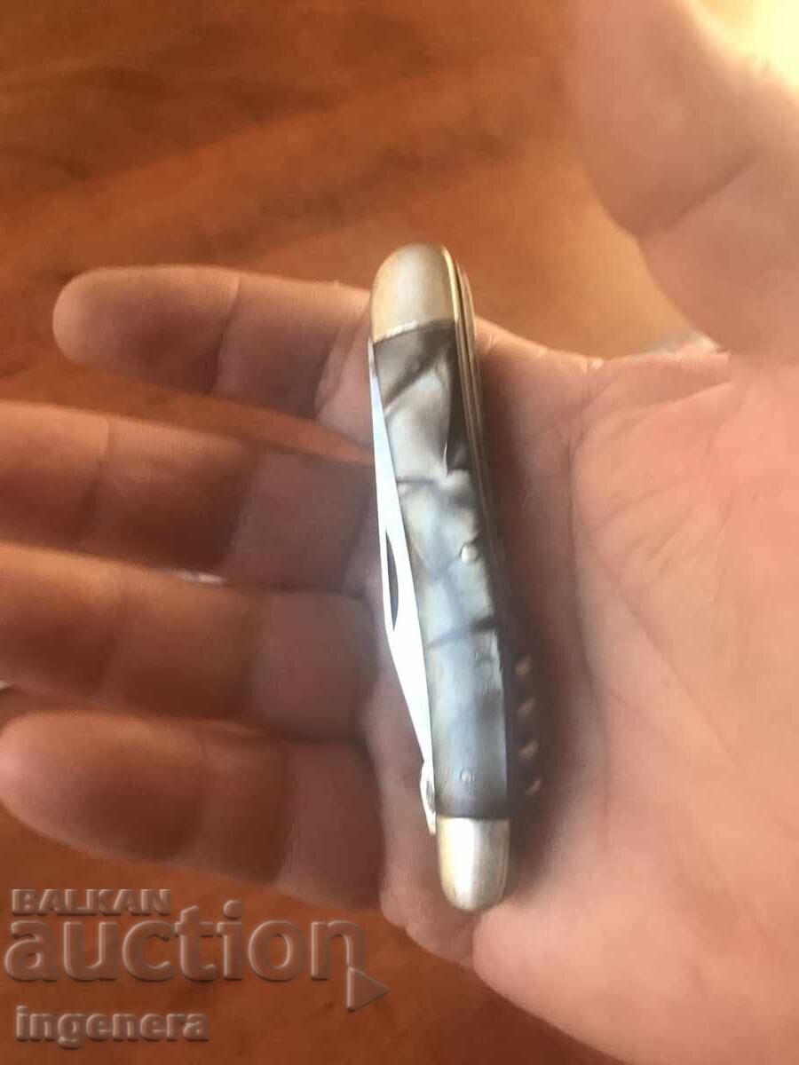 FOLDING KNIFE, OLD BLADE, WOODEN HANDLE - 5 FOLDING KNIFE, OLD BLADE, WOODEN HANDLE - 5