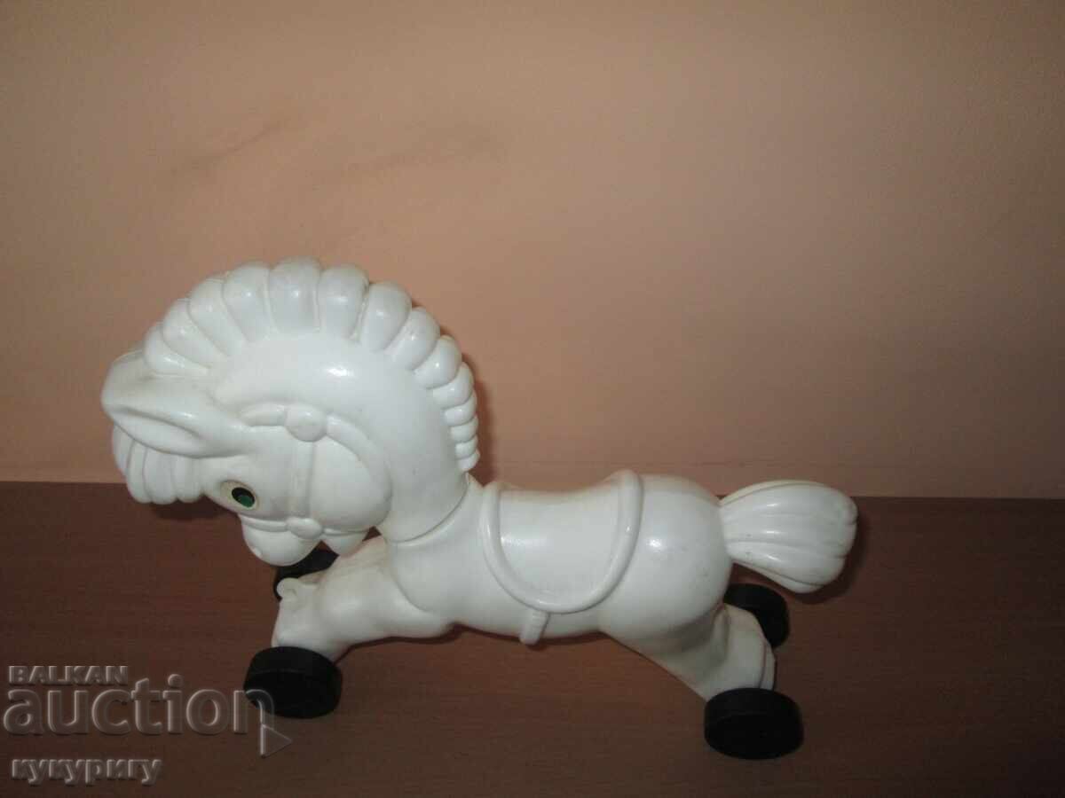 Old Soc children's toy pull-along horse on wheels with price 50.00 BGN | € 25.56 Old Soc children's toy pull-along horse on wheels with price 50.00 BGN | € 25.56