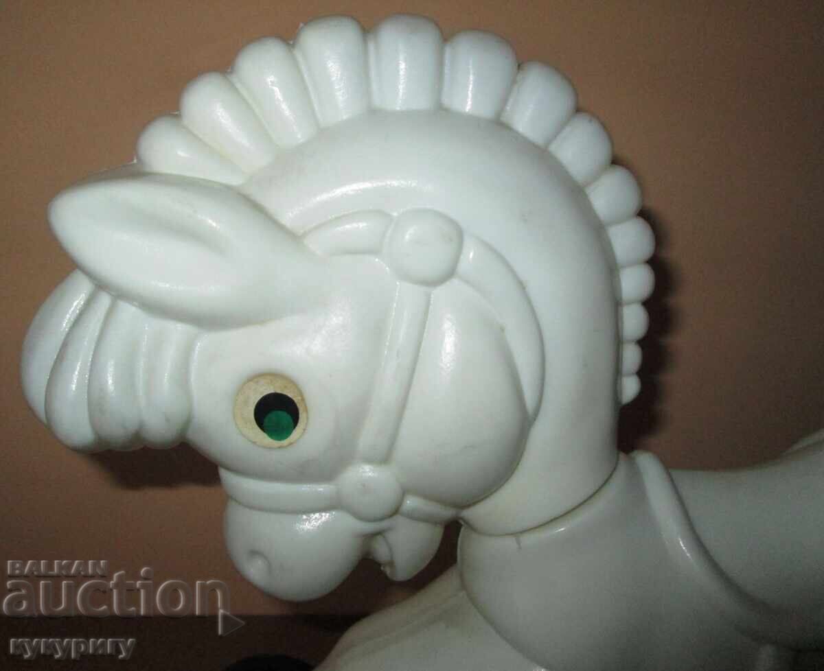 Old Soc children's toy pull-along horse on wheels - 7 Old Soc children's toy pull-along horse on wheels - 7