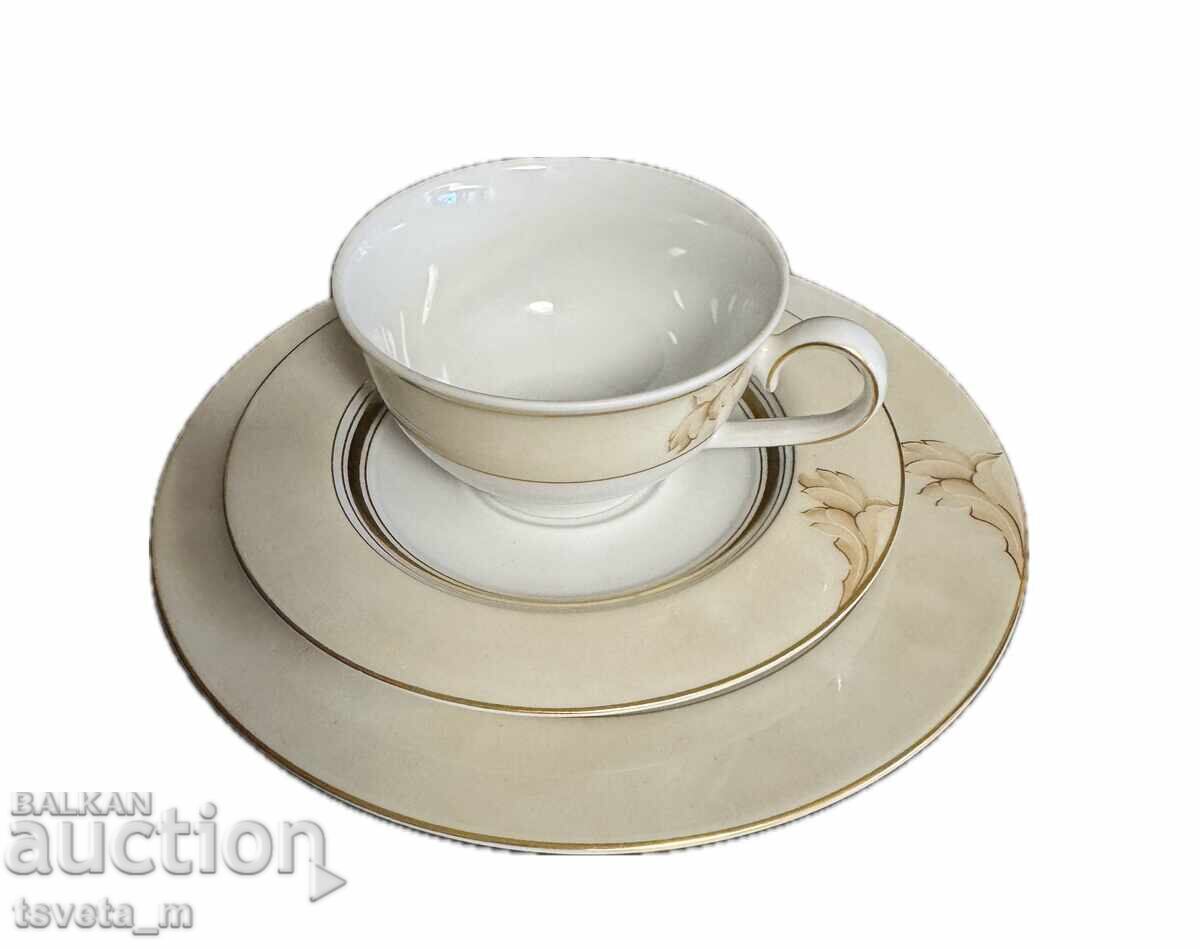 Porcelain tea set 3 pieces Konigl.pr.Tettau, Bavaria Porcelain tea set 3 pieces Konigl.pr.Tettau, Bavaria