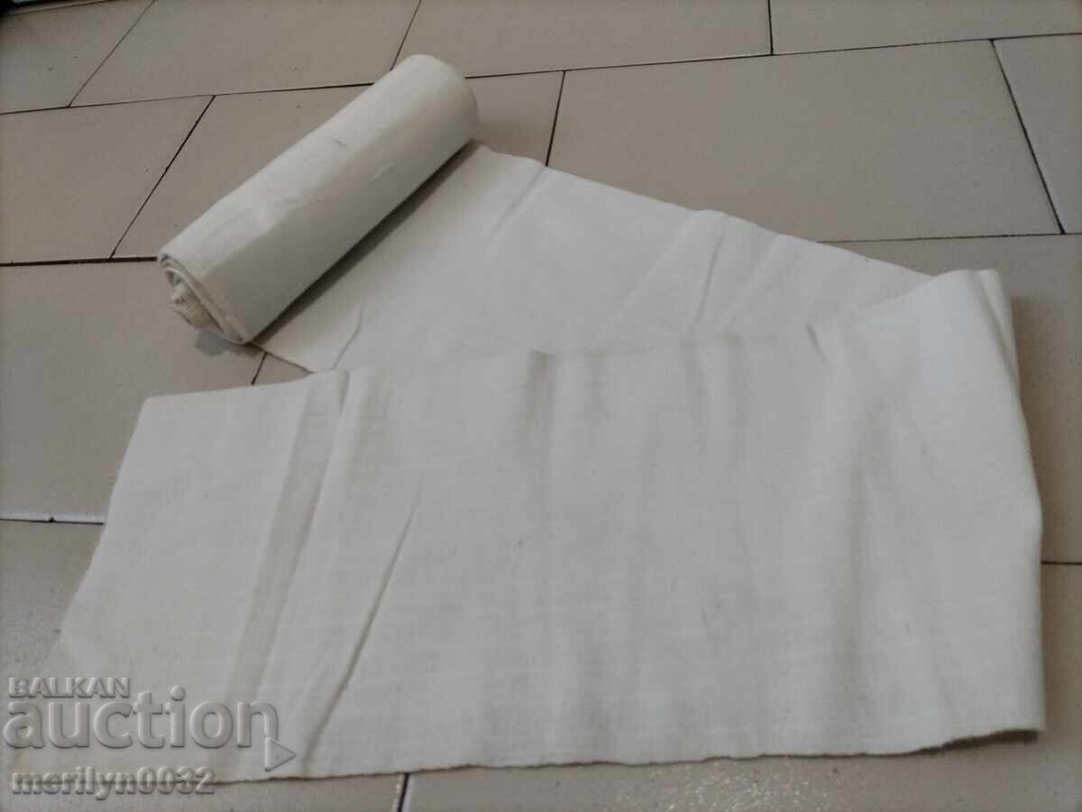 A roll of hand-woven chenar fabric - 7 A roll of hand-woven chenar fabric - 7