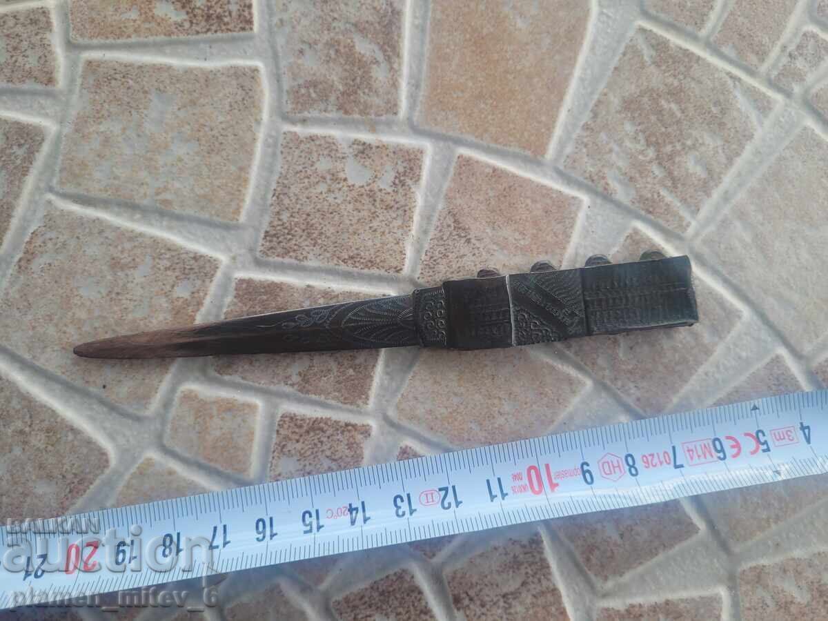 Нож, кама, кинжал,