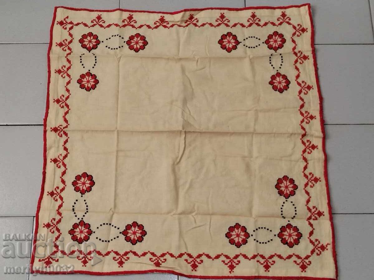 Auction Old embroidered check, tablecloth, milo, Bulgarian embroidery Auction Old embroidered check, tablecloth, milo, Bulgarian embroidery
