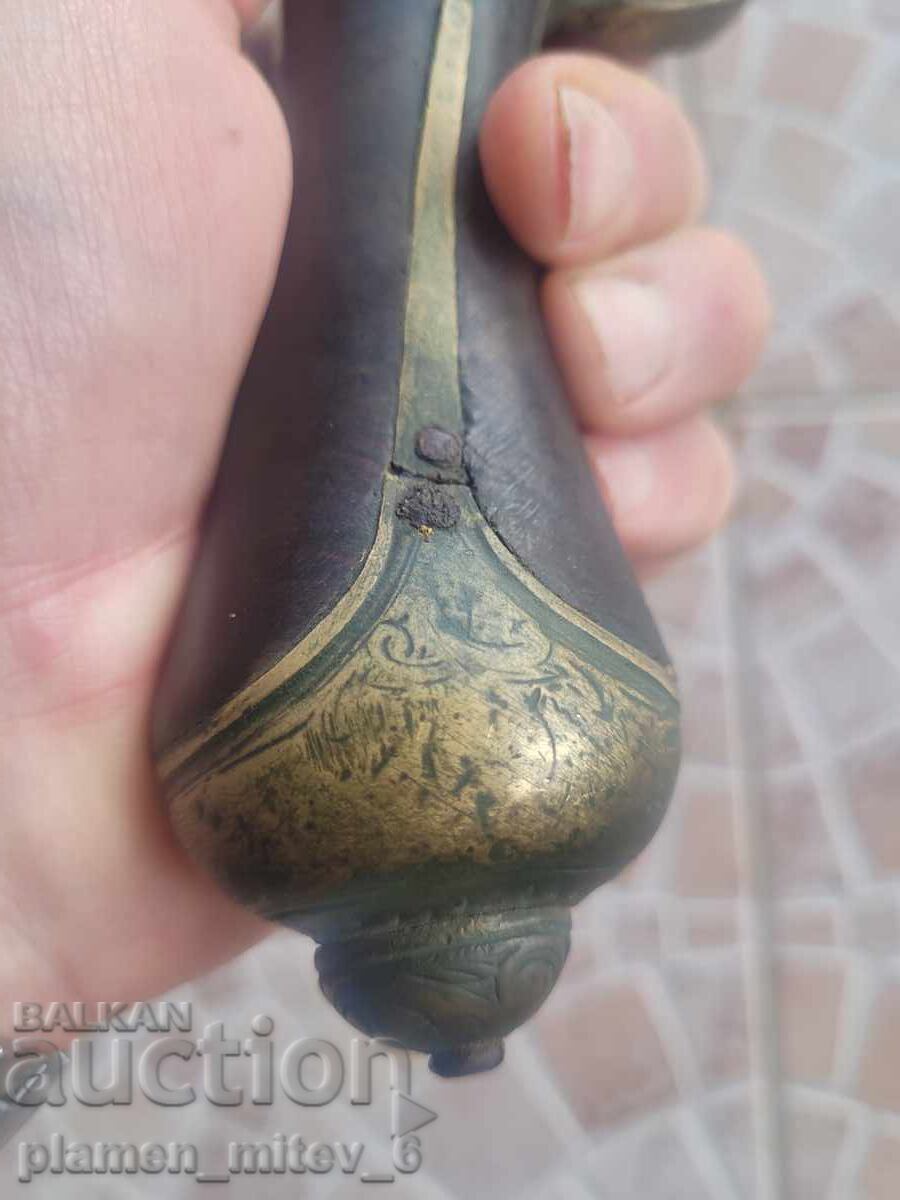 Delivery of gun, pishtov, flint, euzalia Delivery of gun, pishtov, flint, euzalia