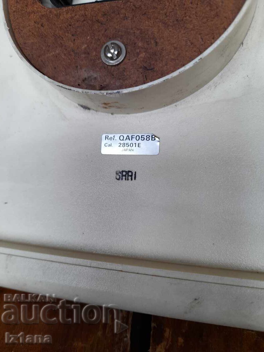 Old Seiko Quartz wall clock - 7 Old Seiko Quartz wall clock - 7