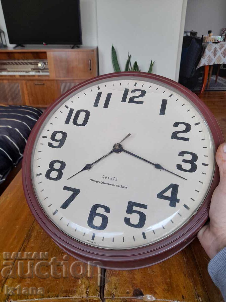 Clock Chicago lighthouse for the blind with price 100.00 BGN | € 51.13 Clock Chicago lighthouse for the blind with price 100.00 BGN | € 51.13