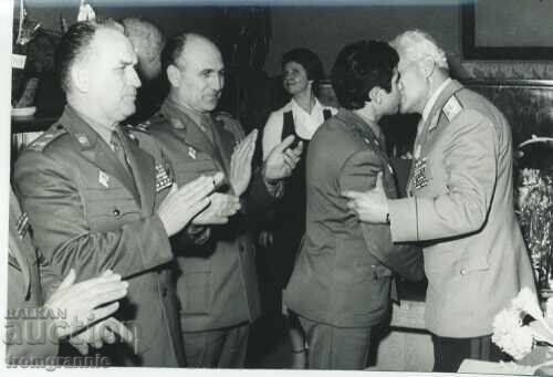 Kisses between socialist generals with price 35.00 BGN | € 17.90 Kisses between socialist generals with price 35.00 BGN | € 17.90