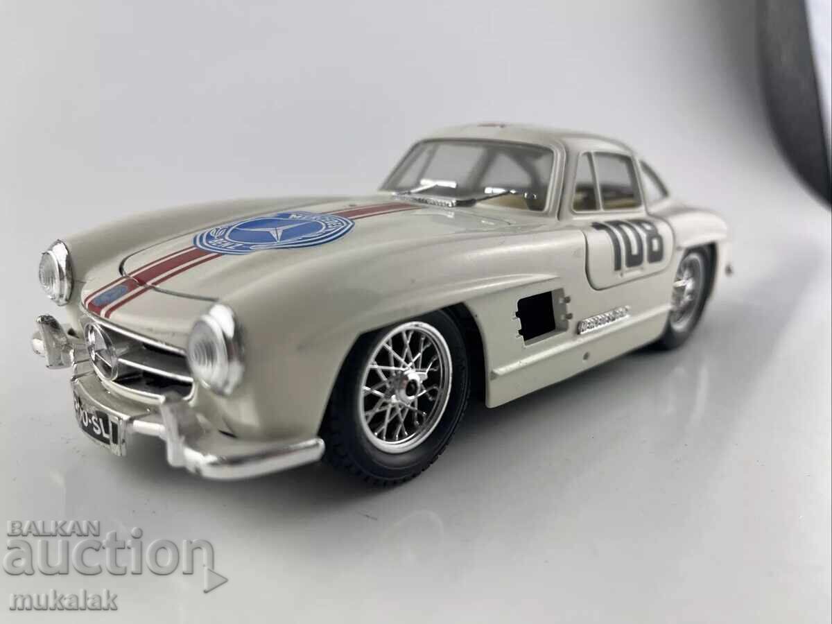 Bburago 1:24 Mercedes Benz 300 SL CAR MODEL