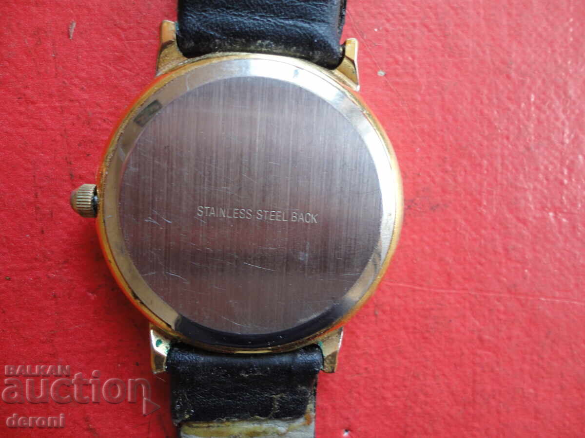 Delivery of Awesome gold-plated quartz watch 3 Delivery of Awesome gold-plated quartz watch 3