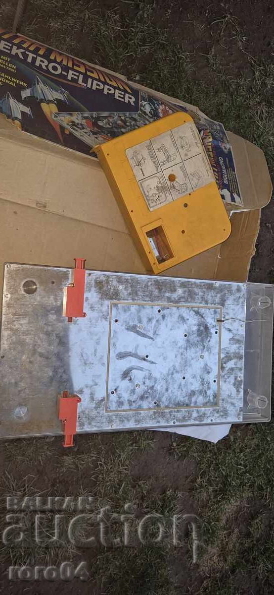 PINBALL - 6 PINBALL - 6