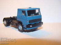 IGRA H0 1/87 LIAZ SKODA EUROPE TRUCK MODEL TROLLEY TRACTOR