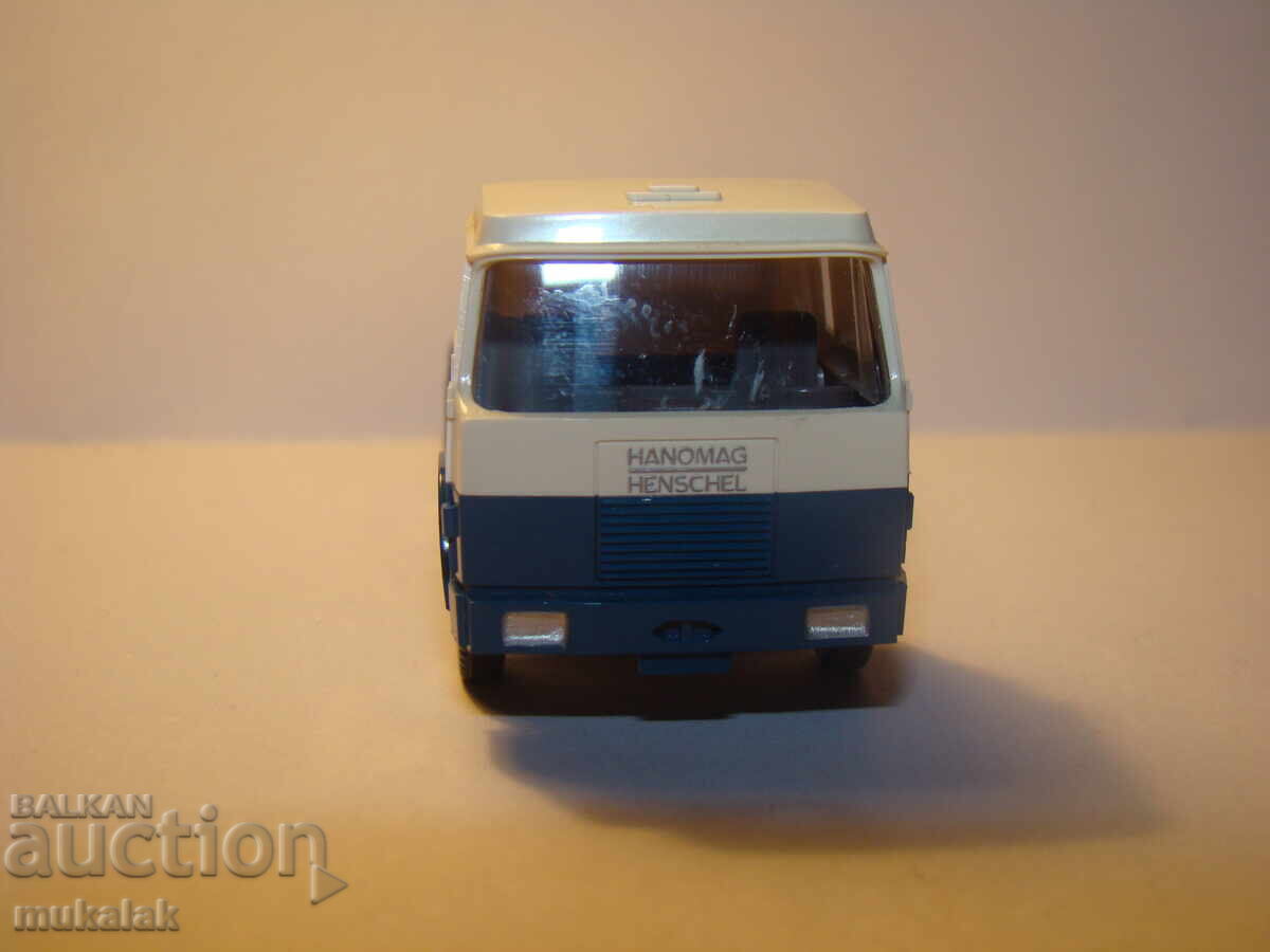 Livrarea WIKING H0 1/87 HANOMAG MODEL HENSCHEL CARRUCIU TIR Livrarea WIKING H0 1/87 HANOMAG MODEL HENSCHEL CARRUCIU TIR