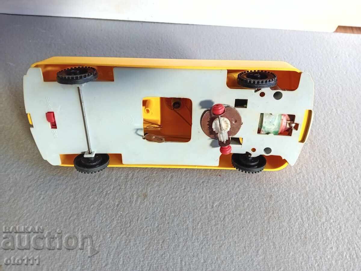 Delivery of OLD TOY SPACECRAFT