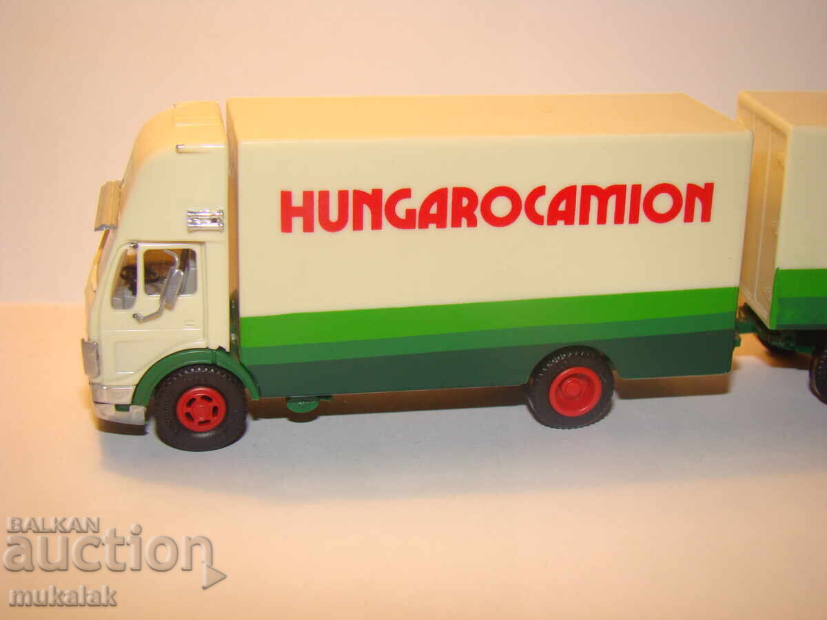 H0 1/87 HERPA MERCEDES BENZ MODEL TOY TRUCK TROLLEY with price 20.00 BGN | € 10.23 H0 1/87 HERPA MERCEDES BENZ MODEL TOY TRUCK TROLLEY with price 20.00 BGN | € 10.23